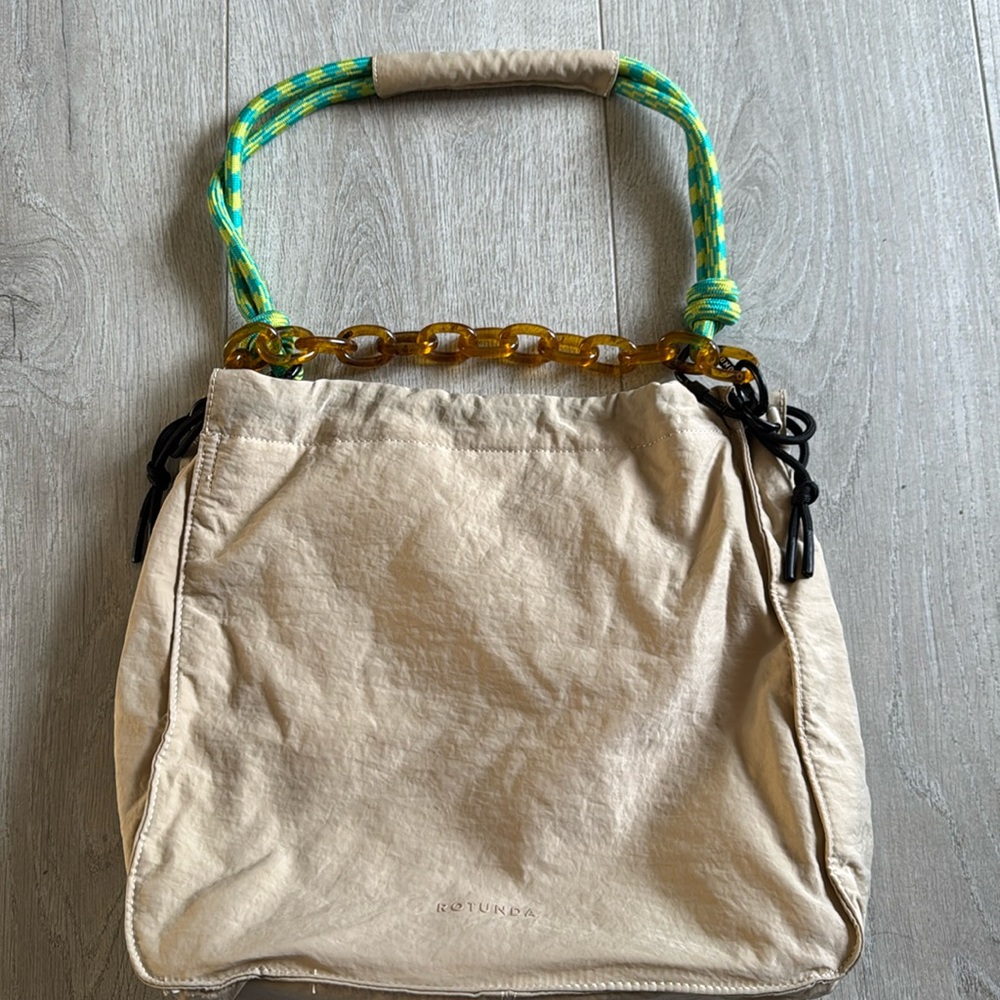 ROTUNDA Beige Canvas Tote with Green Rope Handle